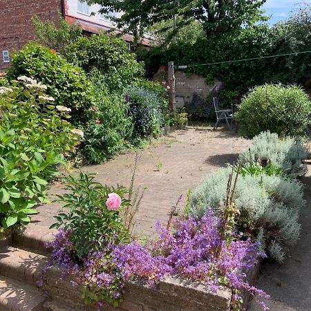Entire Seaside Home, Sleeps 8, All En-Suite Rooms New Brighton Extérieur photo